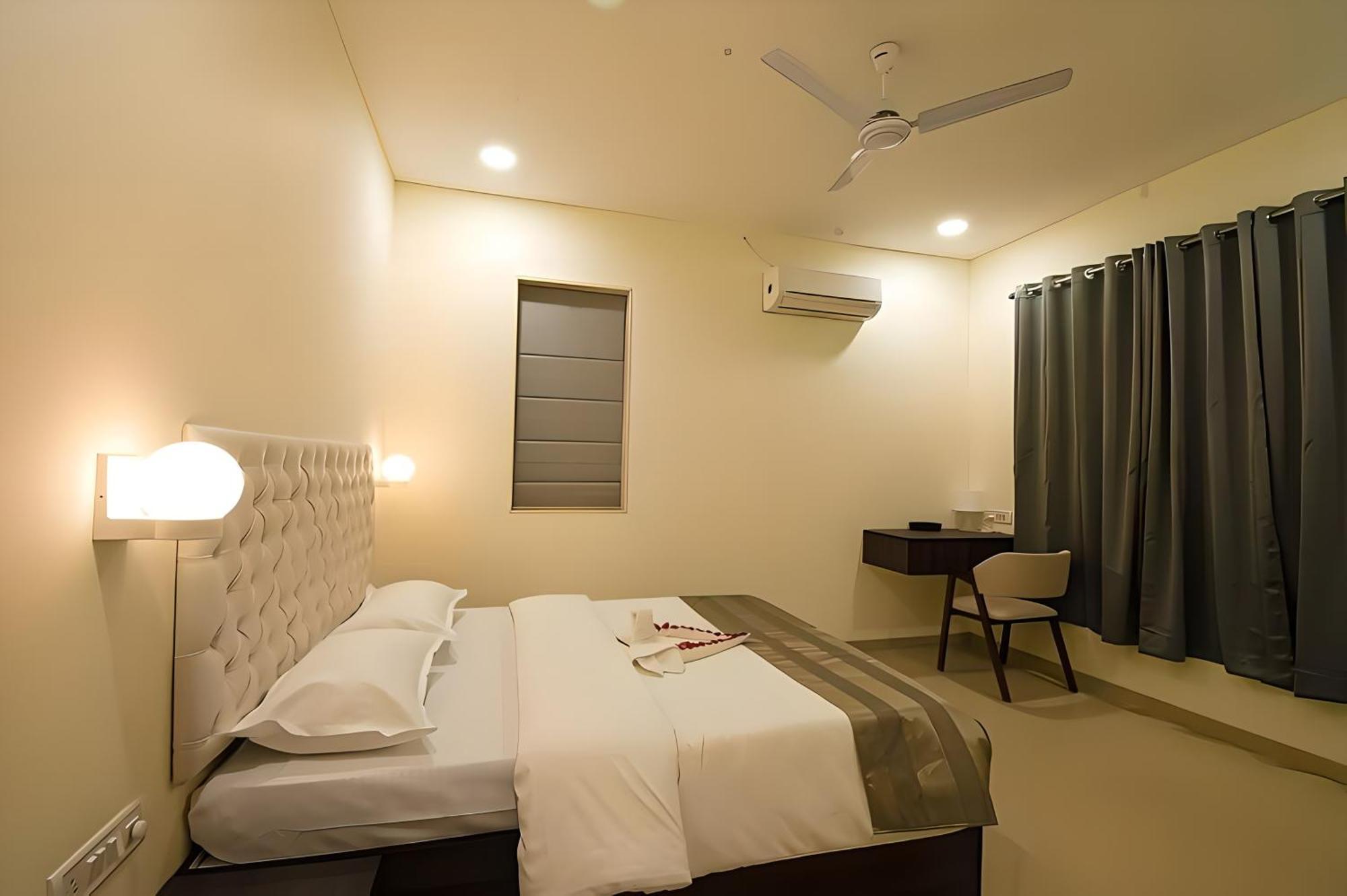 Ferienwohnung Mizzle Exotica Lonavla Exterior foto